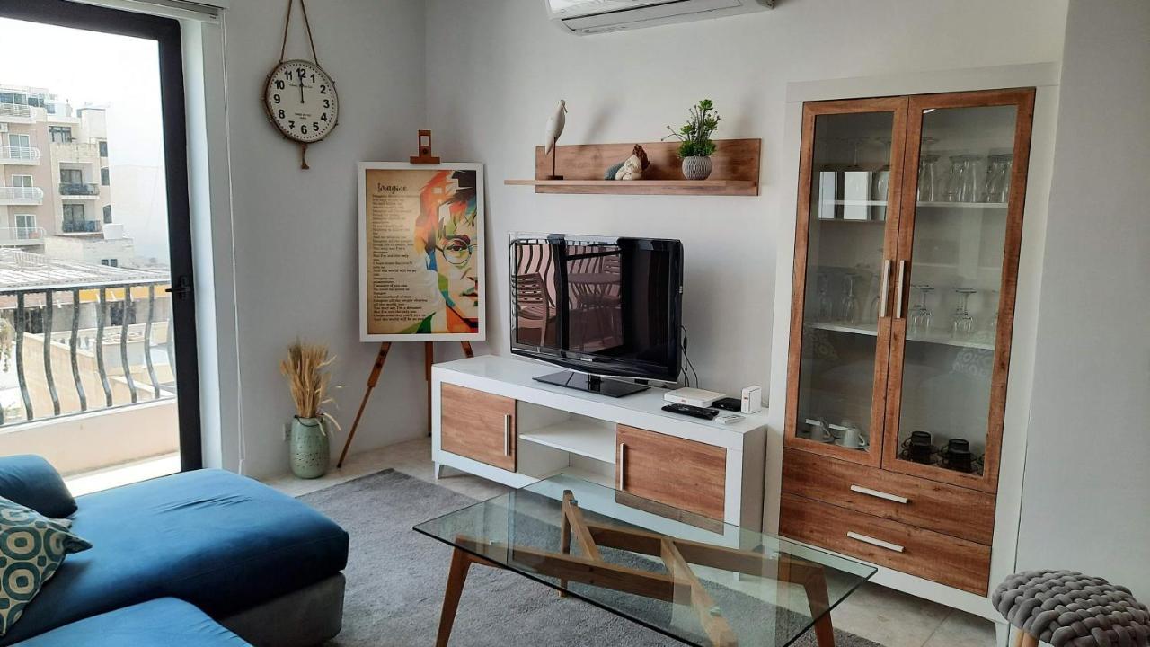 Spacious Side-Sea View Apartment At St Paul'S Bay St. Paul's Bay Buitenkant foto